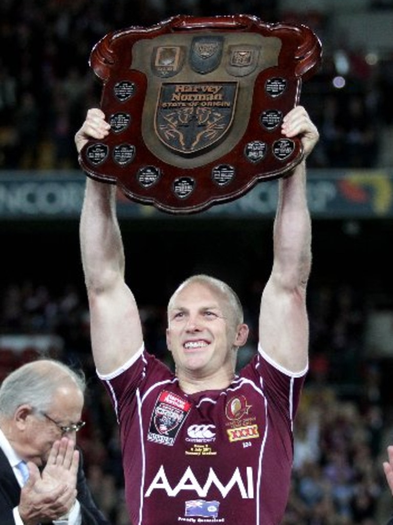 Darren Lockyer partners with XXXX to pay tribute to his Roma roots ahead of  State of Origin