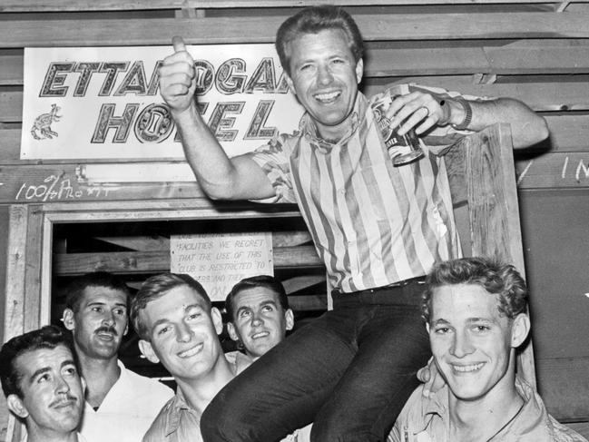 Lucky Starr carried by airmen after performing for the RAAF in Vietnam. Picture: Supplied