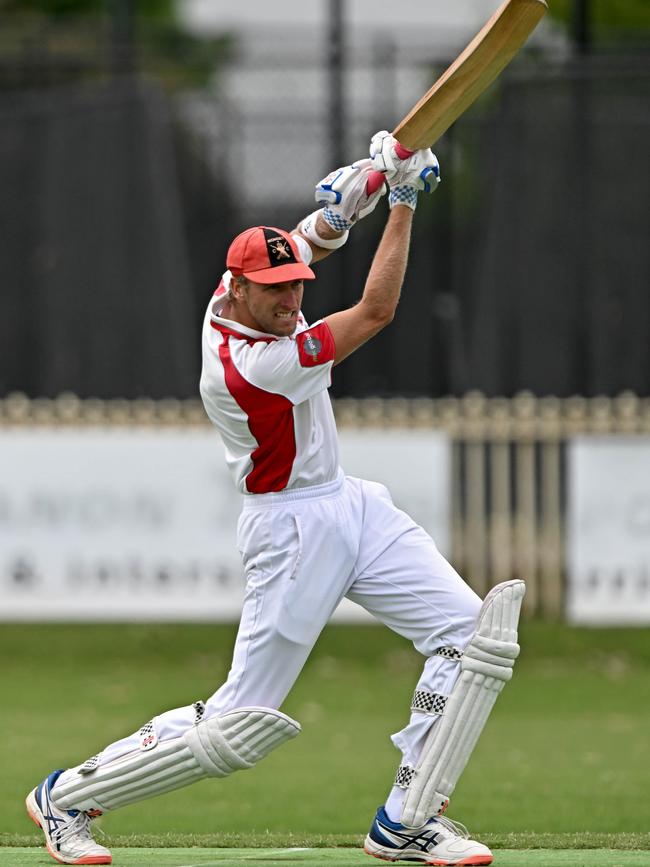 Nathan Hoy in action for Romsey. Picture: Andy Brownbill