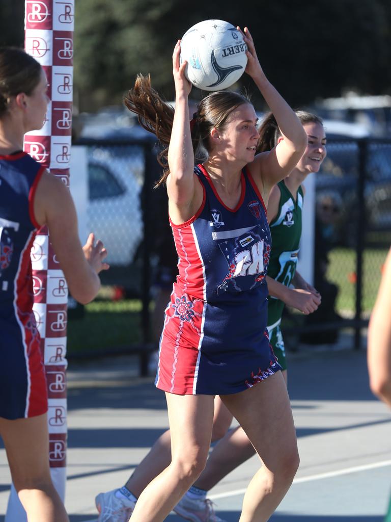 BFNL - Portarlington v Geelong Amateurs.  Portarlington Goal Keeper Laura Robinson.  Picture Mike Dugdale