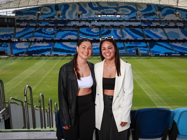 Sisters Rueben and Kennedy Cherrington. Picture: Justin Lloyd