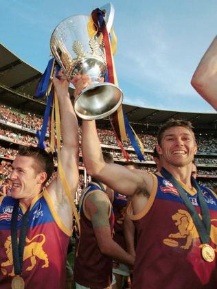 lynch alastair premiership peat teammate