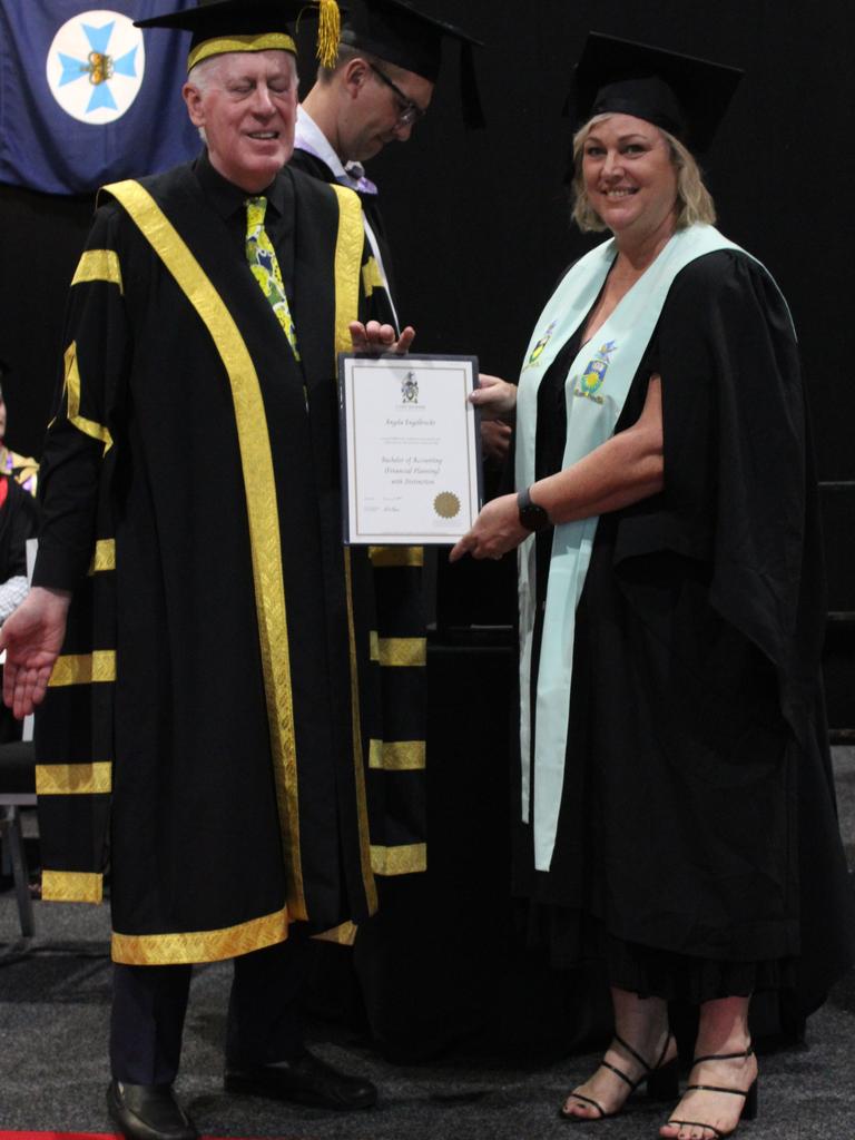 Angela Engelbrecht graduated with a Bachelor of Accounting (Financial Planning) with Distinction at the CQUniversity graduation ceremony in Bundaberg on December 14, 2023.