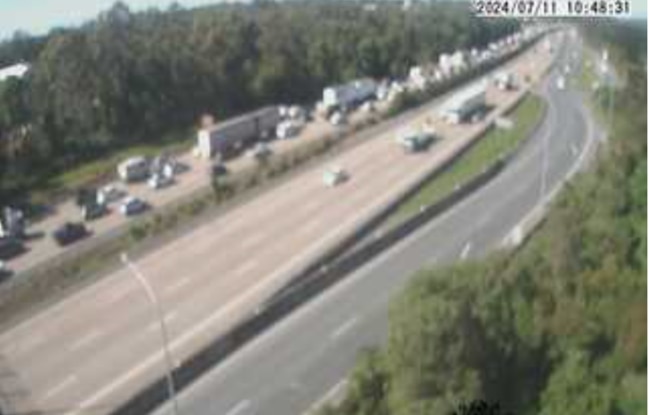 Delays on the Pacific Motorway southbound near Coomera. Picture: Department of Transport and Main Roads.