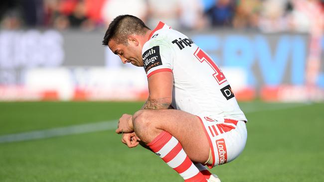 The Dragons have struggled without their star lock. (AAP Image/Dan Himbrechts)