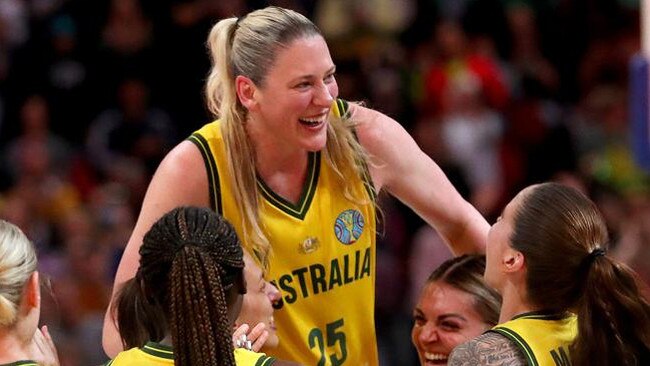 Lauren Jackson credits medical cannabis for helping manage her chronic pain, allowing her to return to professional basketball. Picture: Getty Images