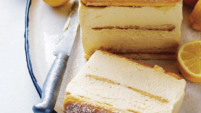 When life gives you lemons, make this lemon tiramisu