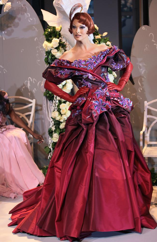 Linda Evangelista presents a creation by British designer John Galliano for Christian Dior Fall/Winter 2007-08 Haute Couture collection show in Paris. Picture: AFP PHOTO FRANCOIS GUILLOT.