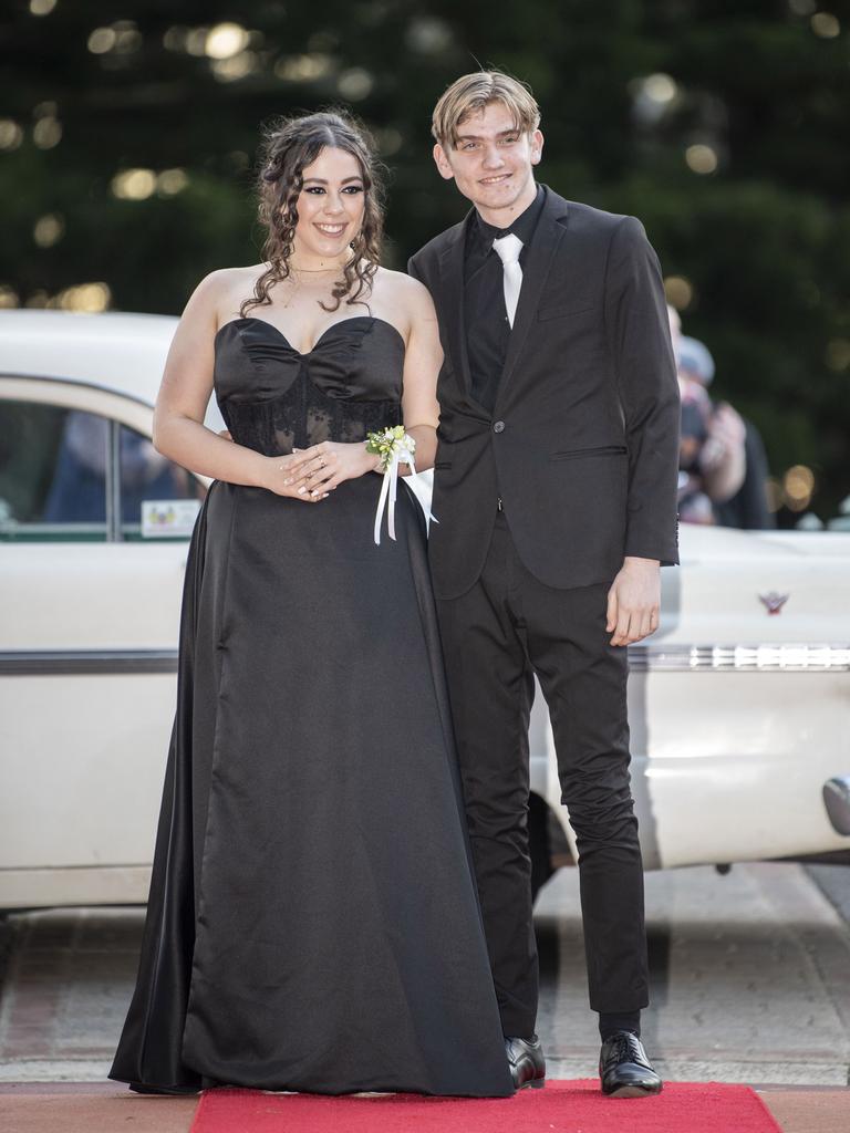 Addisyn Herndon partnered by Ryan Murphy. Toowoomba State High School formal at Picnic Point. Friday, September 9, 2022. Picture: Nev Madsen.