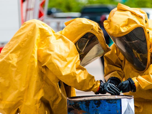 Firefighter training protect Chemical leak From the tank