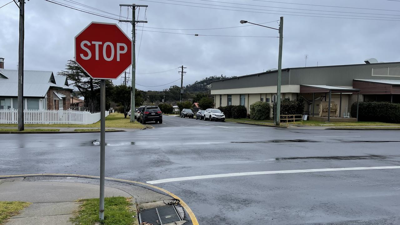 One of the black spots identified in Stanthorpe is the intersection of Corundum Street and Marsh Street. Photo: Madison Mifsud-Ure / Stanthorpe Border Post