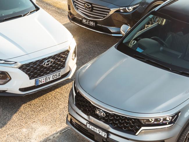 Photo of the 2020 Kia Sorento, Hyundai Santa Fe and Mazda CX-9. Shot by Thomas Wielecki