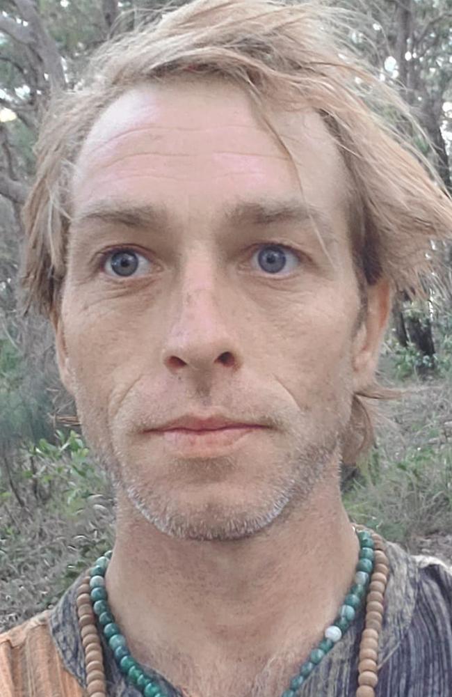 Jari Rose Cross was fined $1200 in Maroochydore Magistrates Court after he terrorised bank staff and cafe patrons on the Sunshine Coast.