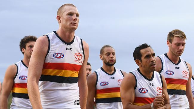 ALICE SPRINGS, AUSTRALIA - MAY 27:  The Crows look dejected after losing the round 10 AFL match between the Melbourne Demons and the Adelaide Crows at Traeger Park on May 27, 2018 in Alice Springs, Australia.  (Photo by Quinn Rooney/Getty Images)