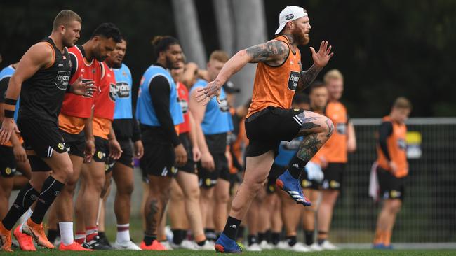 Chris McQueen training during his time with Wests Tigers in the NRL. (AAP Image/Joel Carrett)