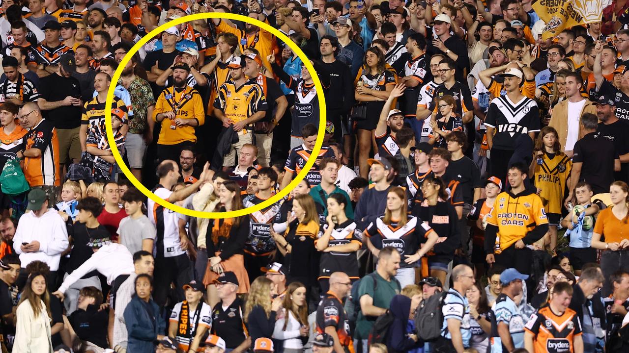 Fans watching on from the iconic Leichhardt hill. Photo by Jeremy Ng/Getty Images.