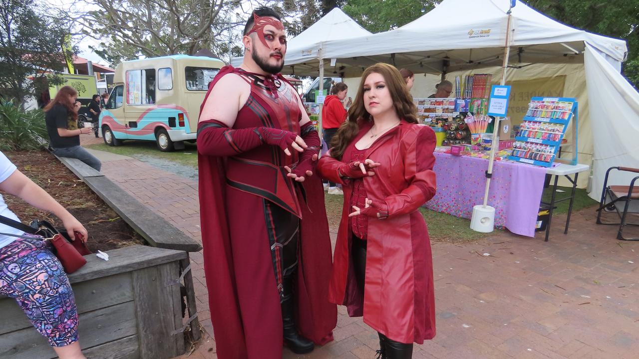Memoirs A Bearded Cosplayer and Disaster Duo Cosplay (cosplay)