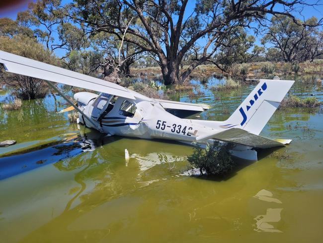 Two men have survived a plane crash over Wentworth, near Mildura. Photo: Fire and Rescue NSW