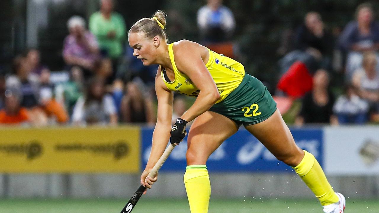 Hockeyroos respond to critics with victory over South Africa