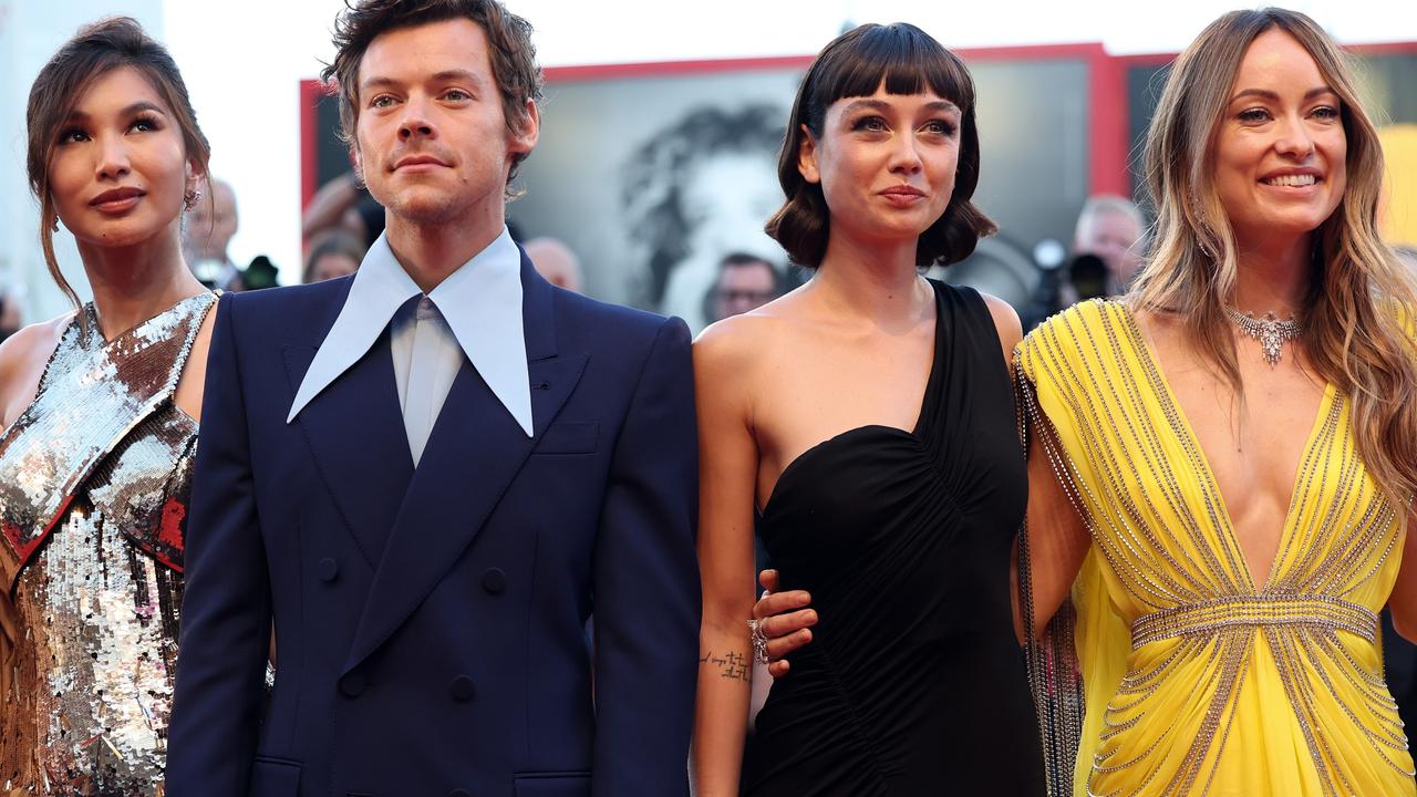 Harry and Olivia not even standing next to each other. Picture: Vittorio Zunino Celotto/Getty Images