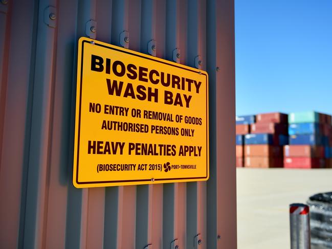 A new strategic cargo terminal has been opened at the upgraded Berth 4 Terminal at the Townsville Port. Swire vessel Coronado Bay loading containers. Biosecurity Wash Bay. Picture: Alix Sweeney