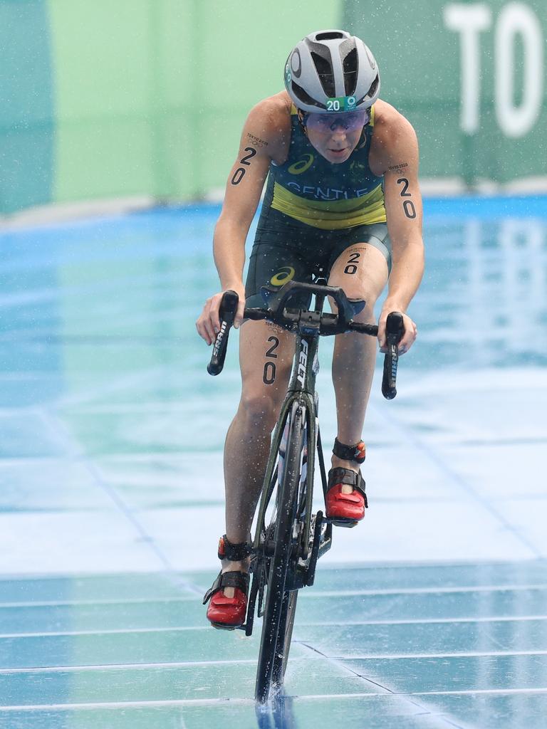 Gentle of Team Australia competes during the Women's Individual Triathlon on day four of the Tokyo 2020 Olympic Games at Odaiba Marine Park. Picture: GETTY