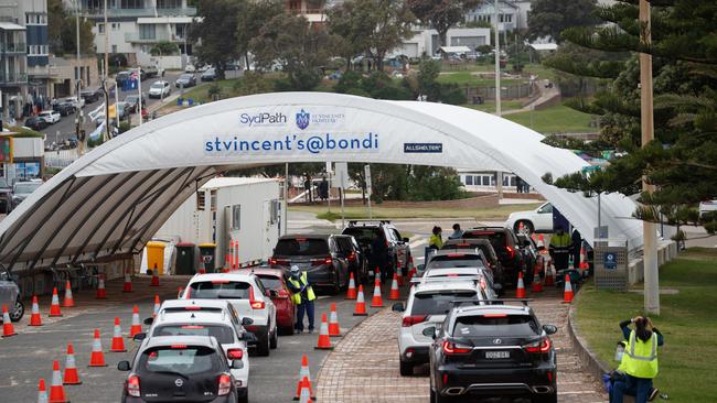 Spike in Omicron cases linked to Sydney private school