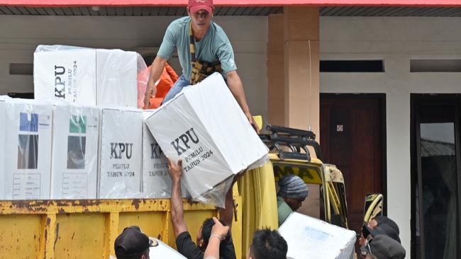 Ballot papers arrive in Timika. Picture: AFP