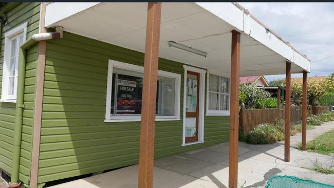 25 Macpherson Street, Woodenbong.