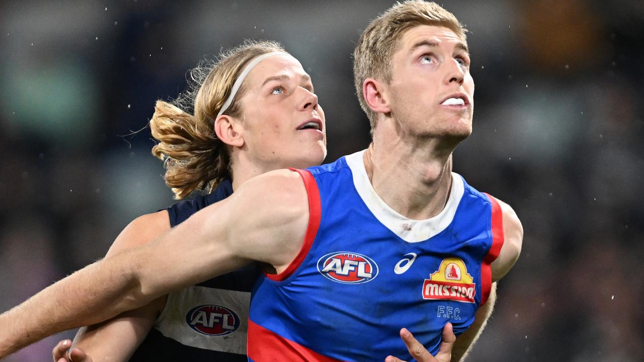 Tim English is staying at the Western Bulldogs. Picture: Daniel Pockett/Getty Images