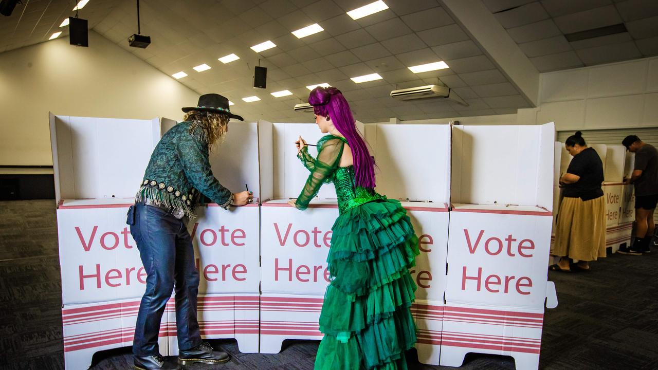 Dracula’s Gold Coast cast Tomi Gray and Amber Flaherty voting in the council election at Broadbeach State School ahead of their show call at 5pm. Picture: Nigel Hallett