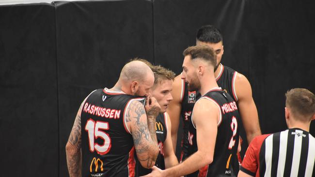 The Meteor's will look to continue their undefeated season when they take on the Brisbane Capitals, while the Meteorettes will attempt to make it two on the trot in the states capital. Picture: Mitch Dyer