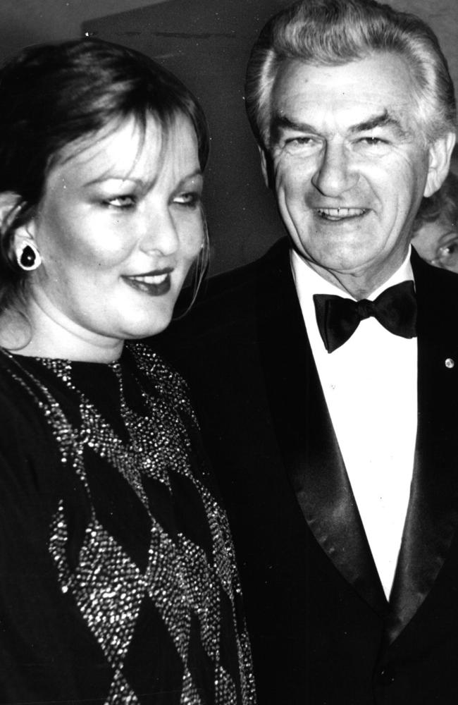 Then-prime minister Bob Hawke with daughter Rosslyn Dillon in 1985.