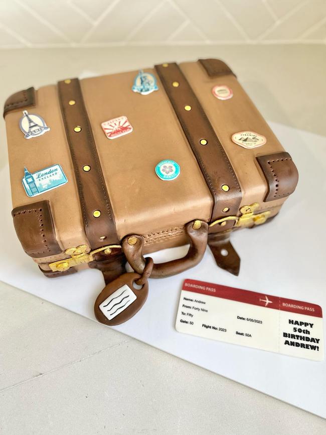 A travel case cake by Megs Makes.