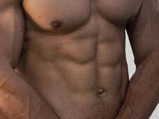 Nick Cheadle warns men of trying to match fitness photos on social media. Picture: Instagram @nickcheadlefitness