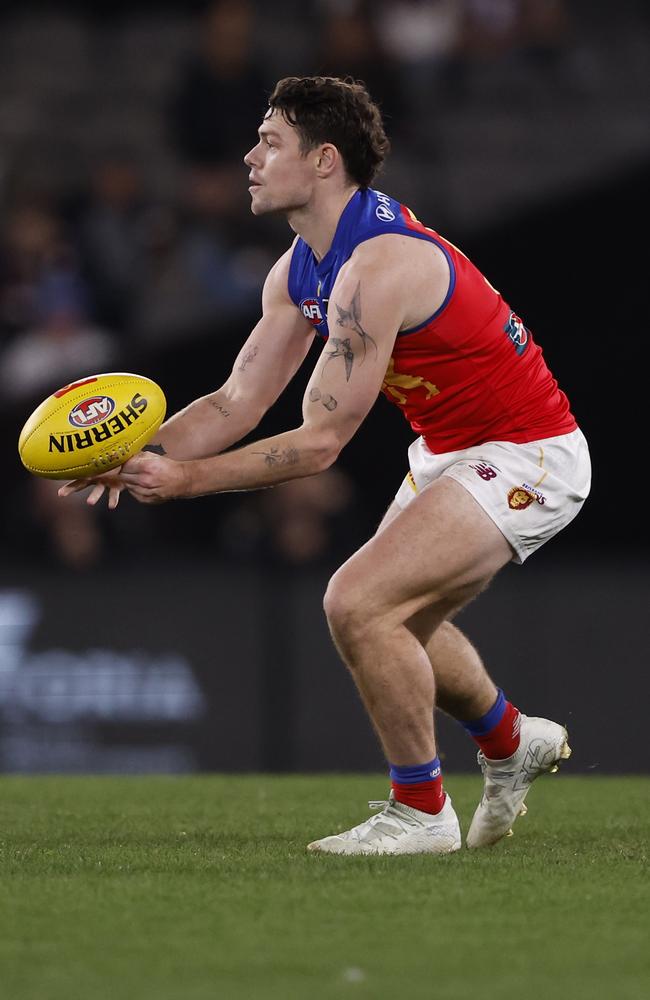 Lachie Neale dishes off in his side’s dismantling of St Kilda. Picture: Darrian Traynor/Getty Images.