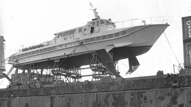 The hydrofoil Long Reef arrives on a container ship in Sydney in 1974. Photo Manly Daily