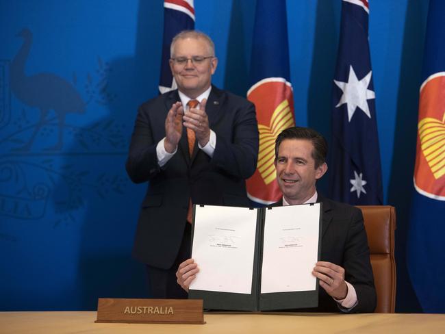 Prime Minister Scott Morrison with Trade Minister Senator Simon Birmingham. Picture: NCA NewsWire /Gary Ramage