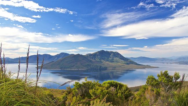 Lake Pedder, Tasmania. Escape Sat Mag Photo – iStock