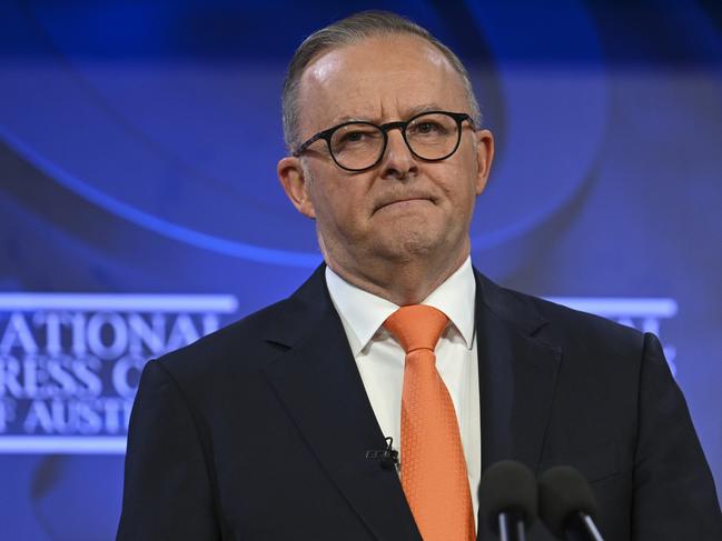 CANBERRA, AUSTRALIA, NewsWire Photos. JANUARY 25, 2024: The Hon Anthony Albanese MP, Prime Minister of Australia addresses the National Press Club of Australia in Canberra. Picture: NCA NewsWire / Martin Ollman