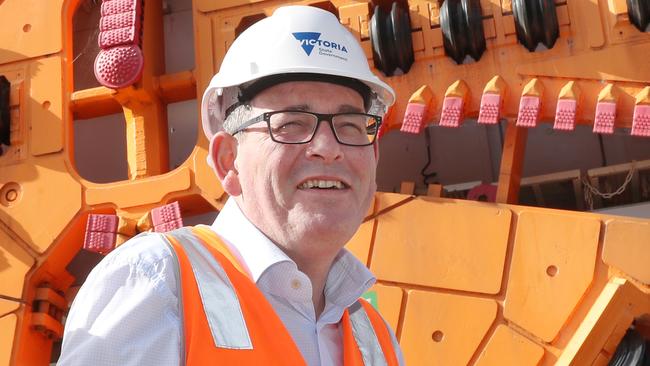 MELBOURNE, AUSTRALIA - NewsWire Photos - 19 APRIL, 2023:  The Victorian Premier, Daniel Andrews, and Minister for Transport and Infrastructure, Jacinta Allan, visit the  Holmesglen Institutes Victorian Tunnelling Centre at Clayton. Picture: NCA NewsWire / David Crosling