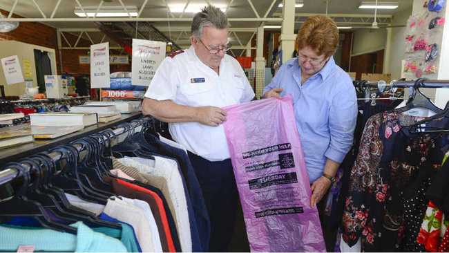 Pink bag donations not so charitable | Daily Telegraph