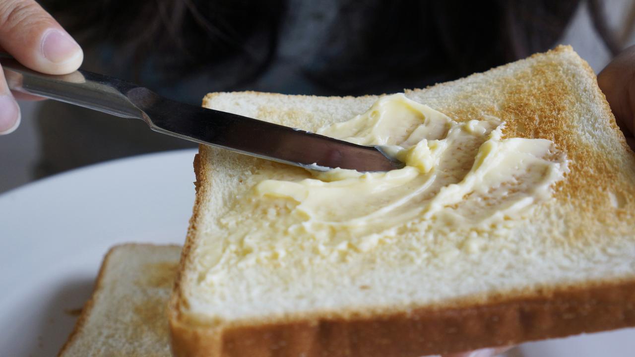 Olive oil melts risk of death by butter