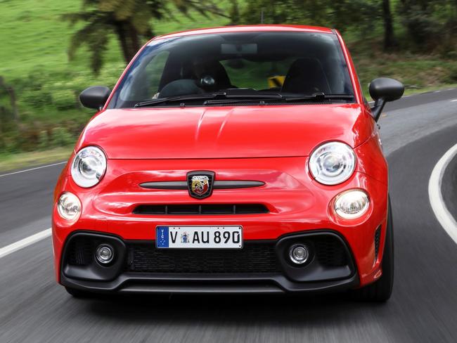 2018 Abarth 595 Competizione