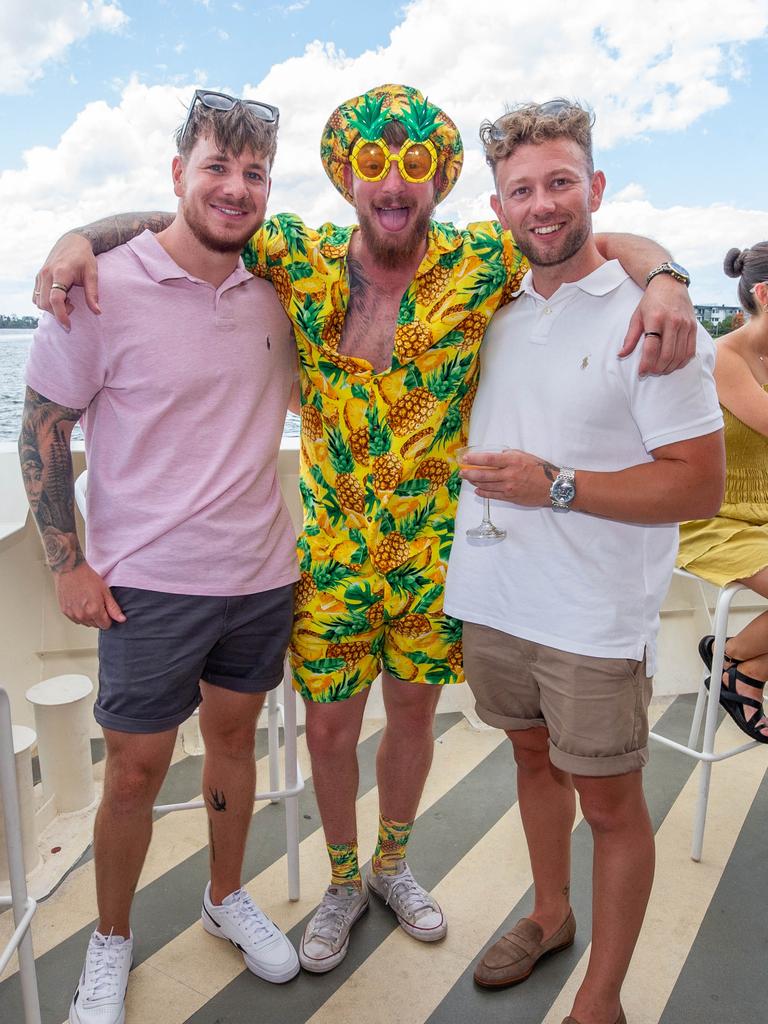 100+ pics: Oasis party boat on Brisbane River | The Courier Mail