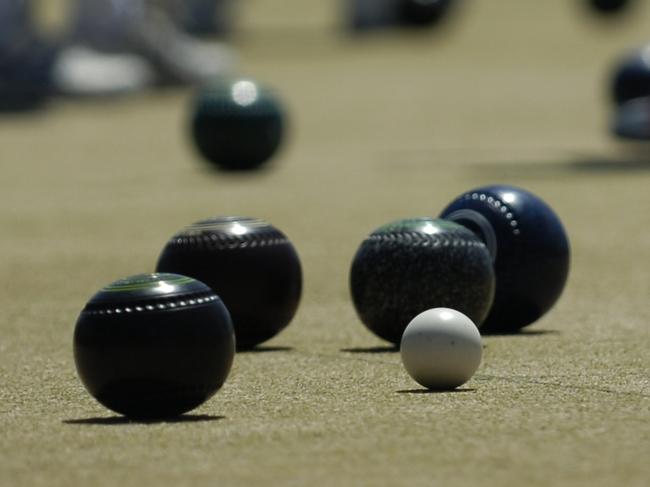 Carnival day at the Alumina Bowls Club (Bell Street, Gladstone) Members from various bowls clubs including Rockhampton, Mt Larcom, Yepoon and Gladstone participated in the Mix 4's competition. Photo Chris Chan/The Observer