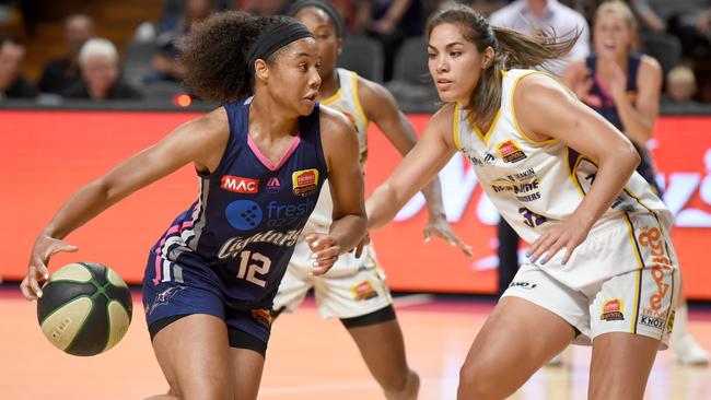 Adelaide Lightning’s Nia Coffey rushes towards the basket. Picture: Naomi Jellicoe.