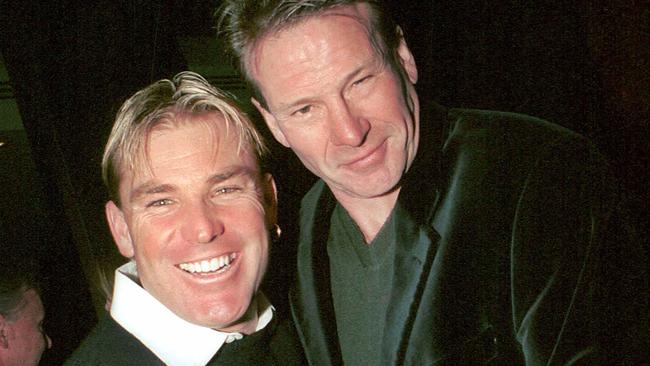 Warne with former AFL player and Footy Show co-host Sam Newman.