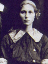 Sarah McConnel graduated with a degree in Medicine in 1920.