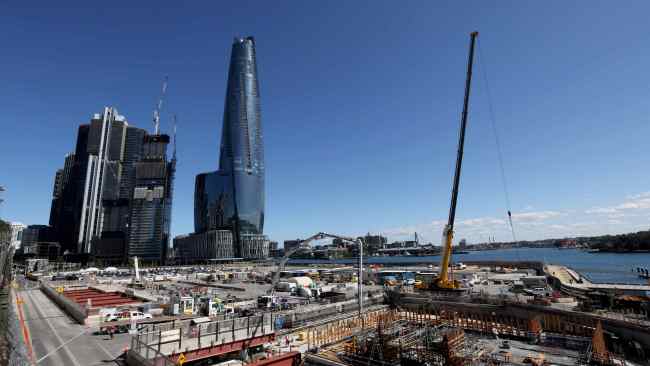 The construction site at Barangaroo in Sydney's CBD. Master Builders Australia has urged Labor not to abolish the construction watchdog. Picture: NCA NewsWire/ Damian Shaw
